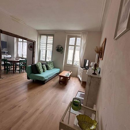 Le Compostelle Apartment Issoudun Exterior photo